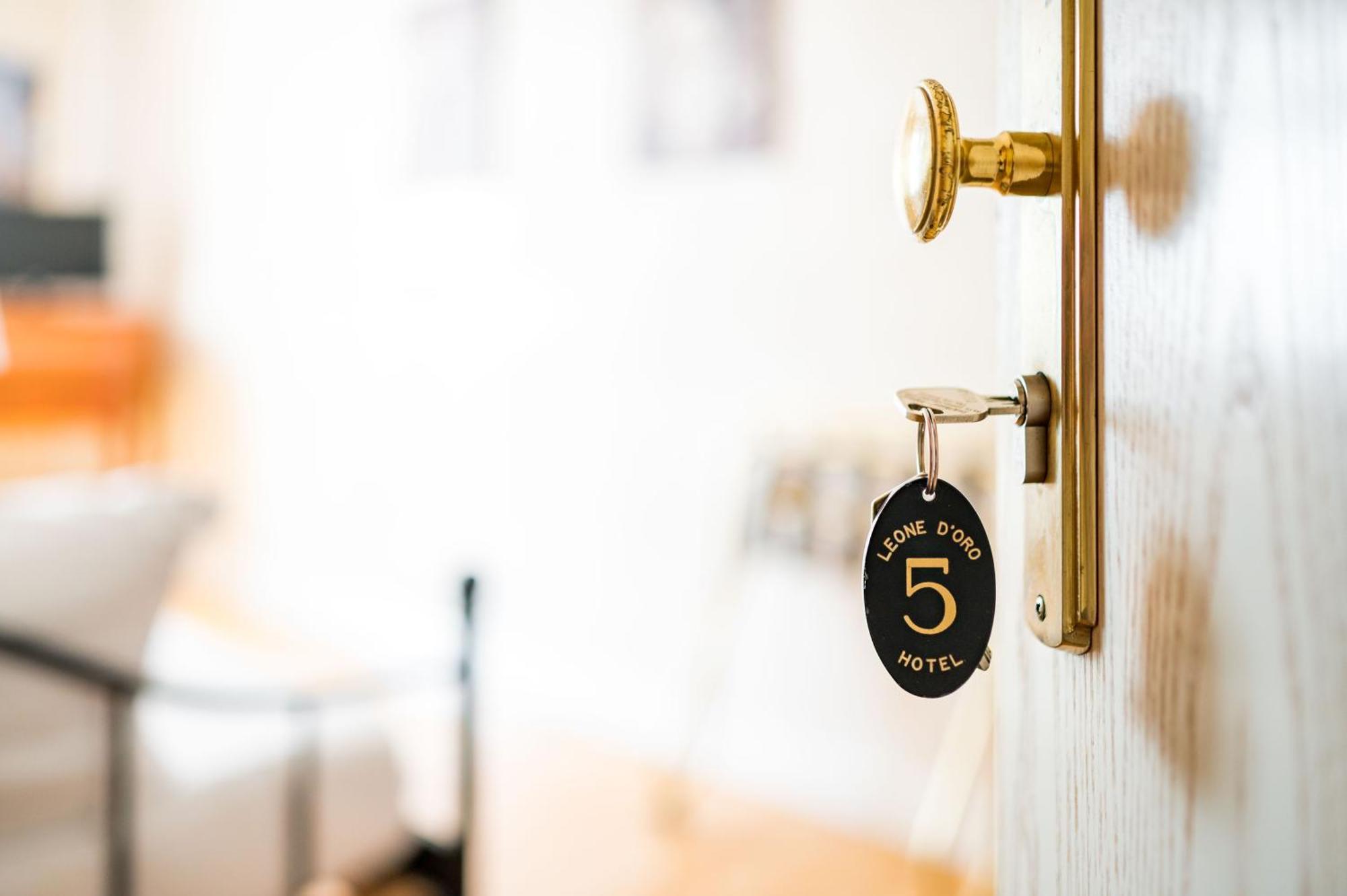 Hotel Leone D'Oro Heidelberg Eksteriør billede
